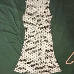 Sleeveless Patterned Wrap Dress - Navy and White